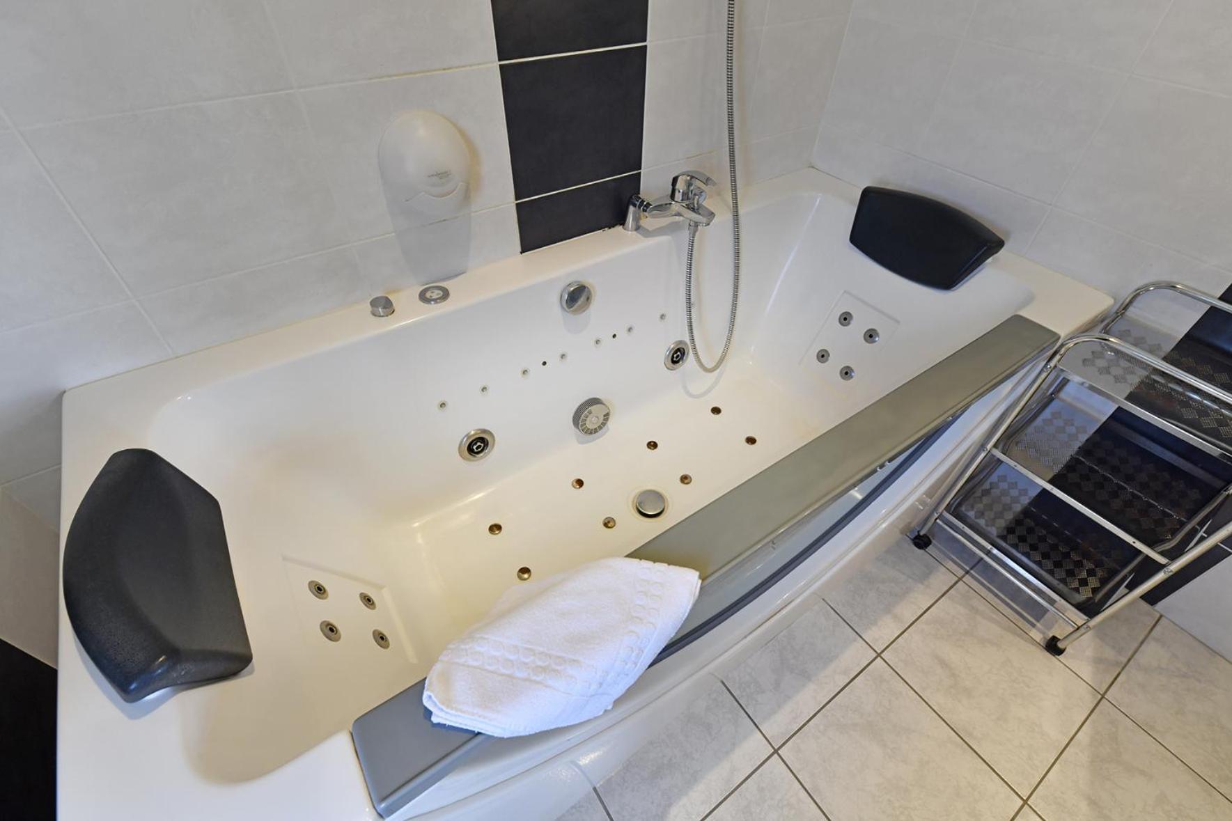 Hostellerie Du Cantal Murat  Esterno foto