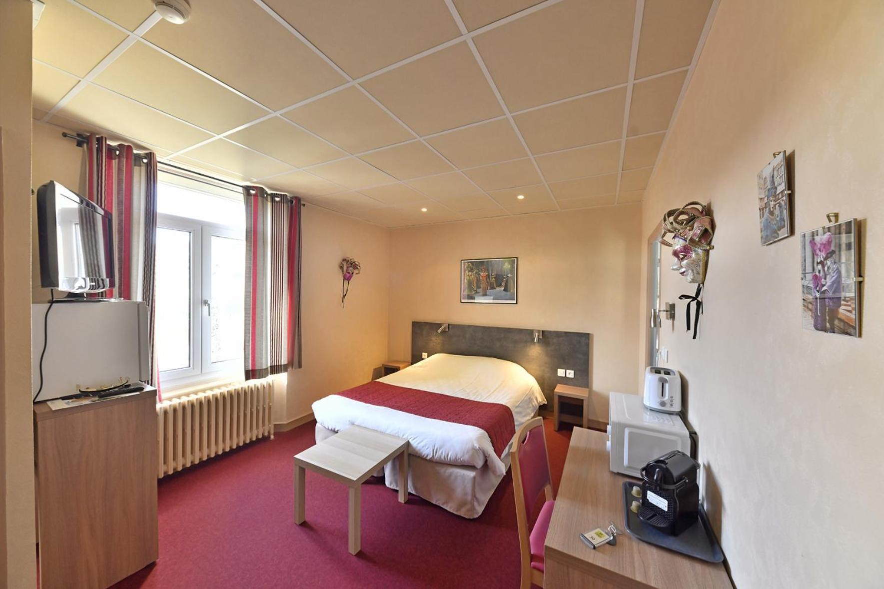 Hostellerie Du Cantal Murat  Esterno foto