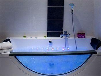 Hostellerie Du Cantal Murat  Esterno foto